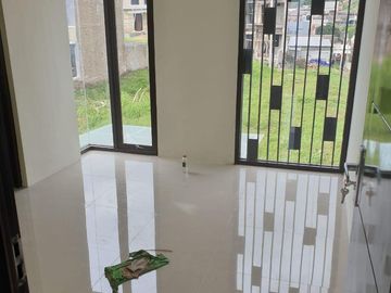 Rumah ROV Cipageran,Baru 2/1 LANTAI Mewah Harga Murah Minimalis New di Kota Cimahi Utara Jual Dijual