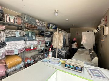 🏠 VENTA DE CASA + DEPARTAMENTO + LOCAL COMERCIAL EN ESQUINA – SURCO
