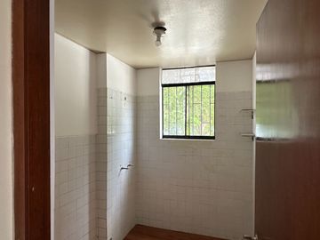 🏠 VENTA DE CASA + DEPARTAMENTO + LOCAL COMERCIAL EN ESQUINA – SURCO