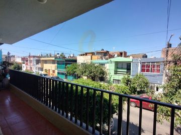 CASA EN VENTA EN COLONIA JARDINES DEL VIGIA EN ZAPOPAN
