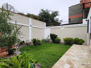 LINDA CASA 372M2, 05 DORMITORIOS 02 TERRAZAS EN CORPAC SAN ISIDRO