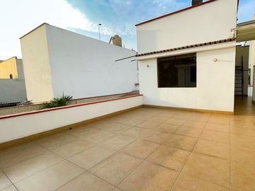 LINDA CASA 372M2, 05 DORMITORIOS 02 TERRAZAS EN CORPAC SAN ISIDRO