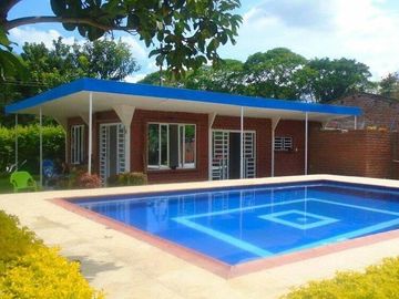 CA21 SE VENDE CASA CAMPESTRE AMOBLADA CAMPO ALEGRE ANDALUCÍA