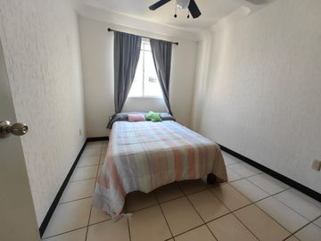 VENTA CASA, CON ALBERCA, XOCHITEPEC MORELOS