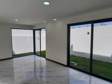 Casa en Venta en Bugambilias, coto Santa Fe, Zapopan, Jalisco