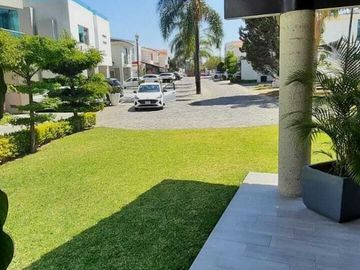 Casa en Venta en Bugambilias, coto Santa Fe, Zapopan, Jalisco
