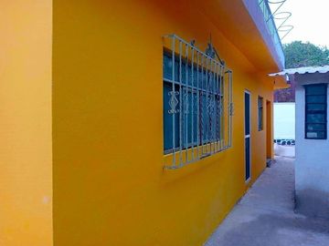 Jiutepec, Casa sencilla en buenas condiciones y mantenimiento.