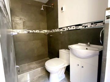 Departamento En Venta 2Do Piso Urb Villa Sol, Los Olivos