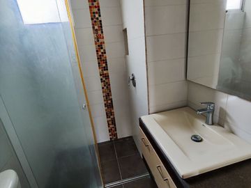VENTA APARTAMENTO EXCELENTE UBICACIÓN - VALLE DEL LILI - SUR DE CALI