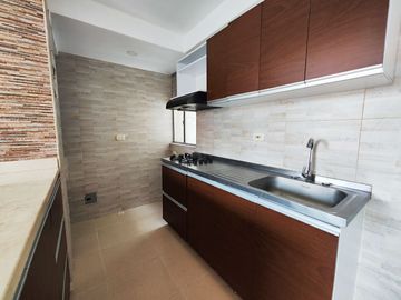 VENTA APARTAMENTO EXCELENTE UBICACIÓN - VALLE DEL LILI - SUR DE CALI