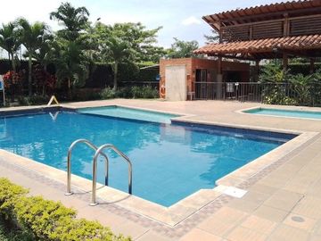 VENTA APARTAMENTO EXCELENTE UBICACIÓN - VALLE DEL LILI - SUR DE CALI
