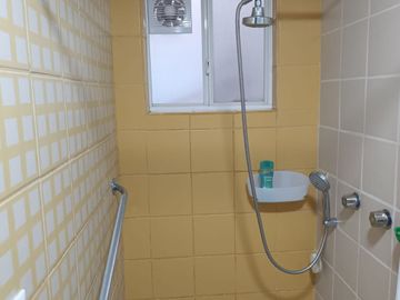 Casa en venta en Colonia Industrial, Gustavo A. Madero  ¡Vive, trabaja y ejercítate en un solo lugar! 🏡💼💪
