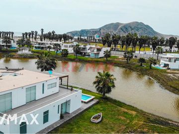 Vendo Casa De Playa Con Piscina En Condominio Laguna Mar