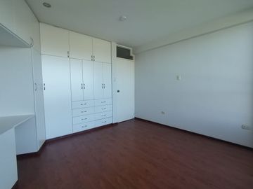 Se Alquila Departamento En Urb. Villa Don Genaro - Arequipa