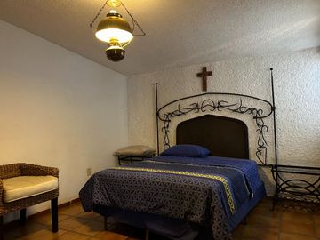 Oportunidad CASA Sola, VENTA para eventos en Cuernavaca-Temixco, zona sur, CESION