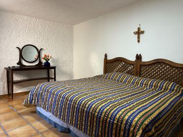 Oportunidad CASA Sola, VENTA para eventos en Cuernavaca-Temixco, zona sur, CESION