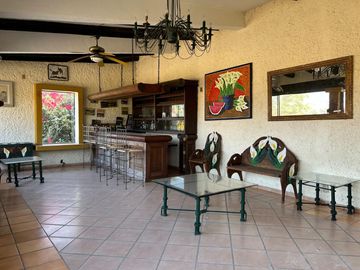 Oportunidad CASA Sola, VENTA para eventos en Cuernavaca-Temixco, zona sur, CESION