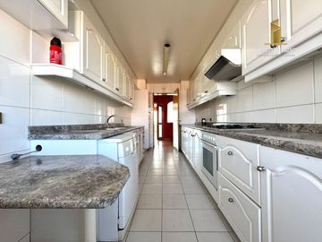 VENDE DEPARTAMENTO EXCLUSIVO EN TERRASOL 4D 3B