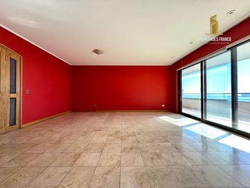 VENDE DEPARTAMENTO EXCLUSIVO EN TERRASOL 4D 3B