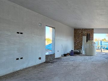 VÓRTICE INMOBILIARIA VENDE CASA EN BARRIO PRIVADO LAR DE TERRADA, LUJÁN DE CUYO, MENDOZA.