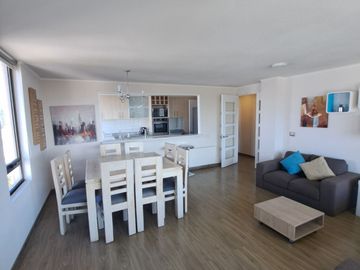 ESPECTACULAR DEPARTAMENTO  3D, 3B, SECTOR PONIENTE  DE VIÑA, VISTA AL MAR