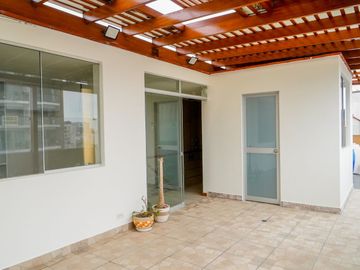 SE VENDE LINDO Y COMODO DUPLEX EN MAGDALENA