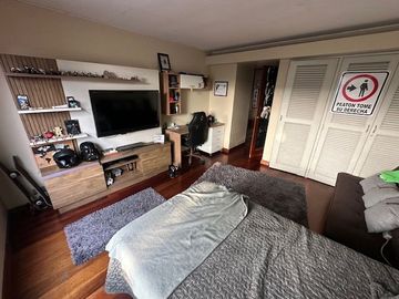 CASA EN VENTA EN SAN ISIDRO CERCA AL PARQUE ACOSTA