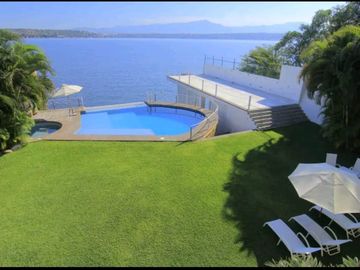 Casa en Venta, Tequesquitengo, Jojutla Morelos