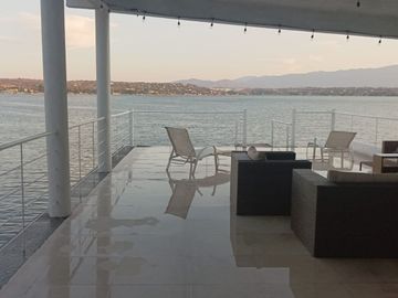Casa en Venta, Tequesquitengo, Jojutla Morelos
