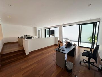 LINDO DEPARTAMENTO AMPLIO DE ESTRENO SAN ISIDRO