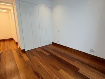 LINDO DEPARTAMENTO AMPLIO DE ESTRENO SAN ISIDRO