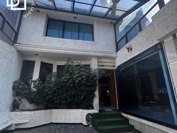 Casa en Venta de 3 recamaras en Fraccionamiento Las Alamedas, Atizapan