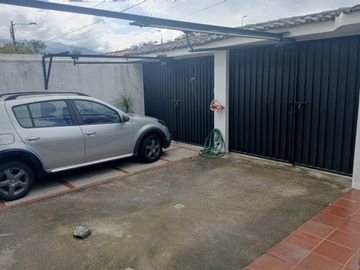 DEPARTAMENTO EN VENTA SAN ISIDRO DEL INCA URB. PRIVADA