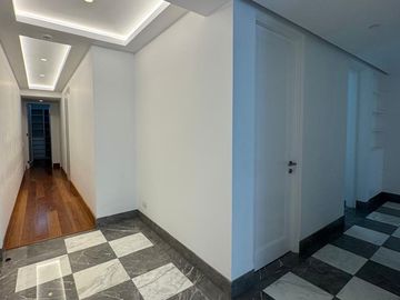 LINDO DEPARTAMENTO DE ESTRENO PRIMER PISO SAN ISIDRO