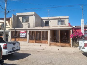 EXCELENTE CASA  PARA INVERSION, HACER DEPARTAMENTOS O CASA HABITACION
