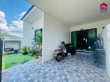 Single-storey twin house near 7-Eleven Tha Thong