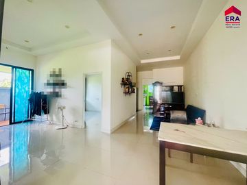 Single-storey twin house near 7-Eleven Tha Thong