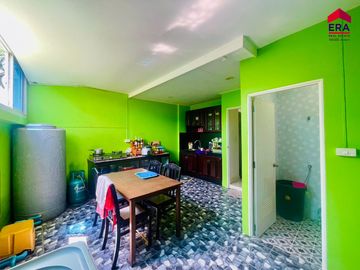 Single-storey twin house near 7-Eleven Tha Thong