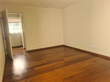 Alquiler de Hermoso Departamento en Precursores Chacarilla del Estanque