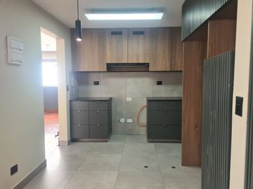 Alquiler de Hermoso Departamento en Precursores Chacarilla del Estanque