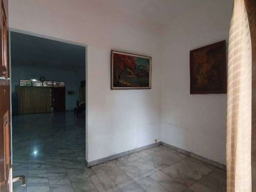 Rumah Nyaman Dalam Komplek Area Bintaro Sektor 1