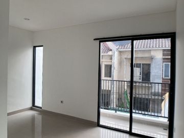 Rumah Ciracas Green, Baru 2/1 LANTAI, Murah Mewah, Kelapa Dua Jaktim Kota Jakarta Timur, Jual Dijual