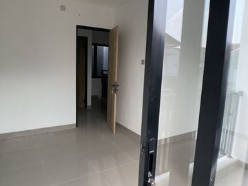 Rumah Ciracas Green, Baru 2/1 LANTAI, Murah Mewah, Kelapa Dua Jaktim Kota Jakarta Timur, Jual Dijual