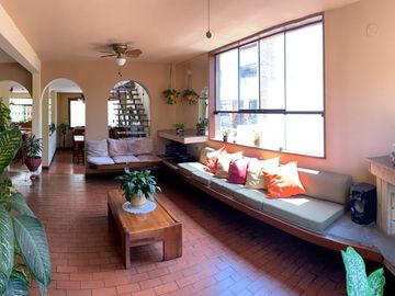 BAJO DE PRECIO. Av Principal, Surquillo - Departamento en Venta (Triplex)