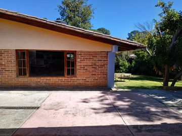 CASA DE CAMPO EN RENTA Y VENTA.