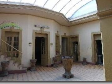 CASA EN VENTA EN EL CENTRO DE GUADALAJARA