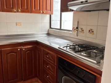 Oportunidad de Inversión - Casa Nivel 2 y 3 en VENTA - Robledo