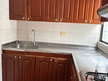 Oportunidad de Inversión - Casa Nivel 2 y 3 en VENTA - Robledo