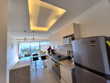 PENTHOUSE EN VENTA EN CAÑADAS DEL LAGO