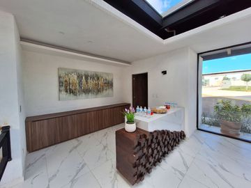 PENTHOUSE EN VENTA EN CAÑADAS DEL LAGO